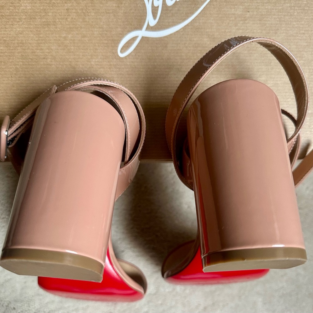Christian Louboutin Nude Patent Leather Sandals - Picture 5 of 11